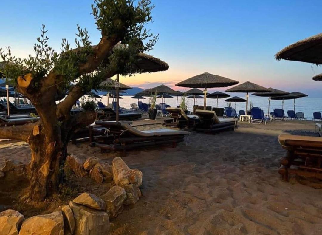 Troulis Seaside Hotel apartamentowy Amoudara Lasithiou