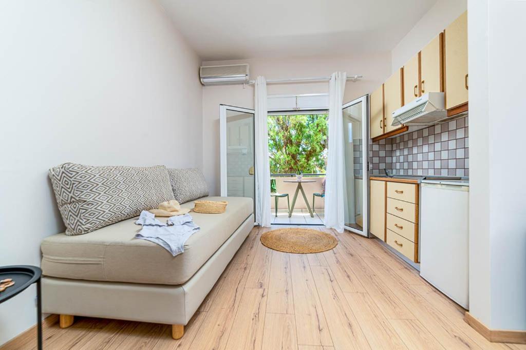 Hotel apartamentowy Troulis Seaside 3*