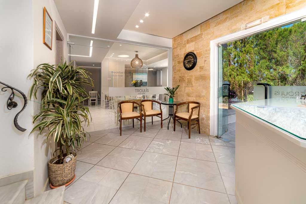 Hotel apartamentowy Troulis Seaside 3*